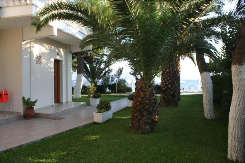 Posidonia Pension Amarynthos Exteriér fotografie